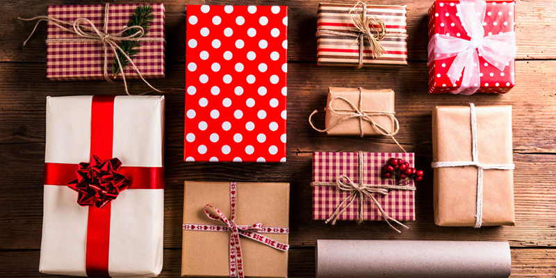 Vital Aspects to Consider Before Giving Personalized Gifts 
