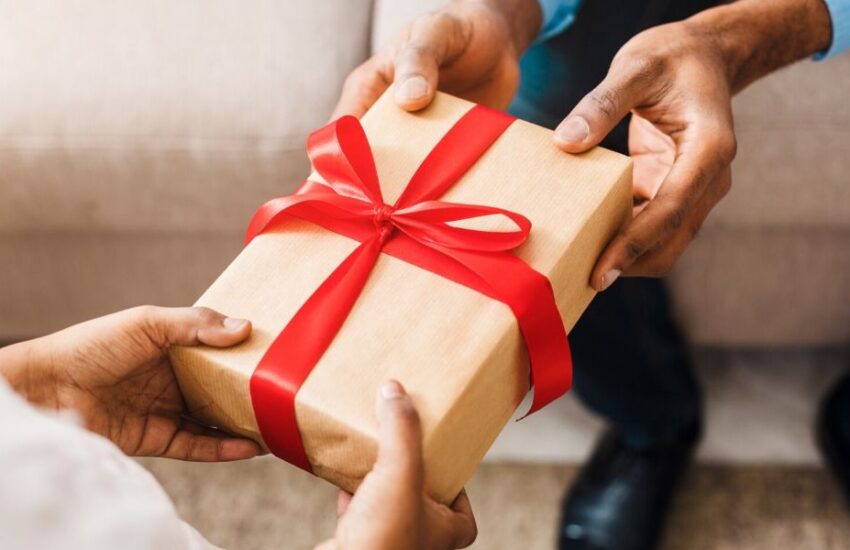 Top 20 Unique Housewarming Gifts That Create Lasting Memories