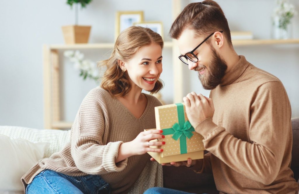 Curated Gifting with Wine and Champagne for Every Special Occasion